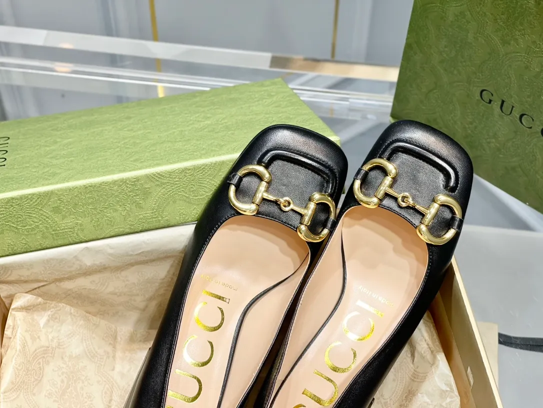 💕💕Factory direct selling price p480💕💕 2023 latest upgraded version 〰️GUCCi Gucci 🆕2023 early spring new style horsebit ugly thick heel shoes/sandals Heel height: 7.5CM Outsole: Italian leather sole Size: 35-39 (34.40.41 non-returnable)